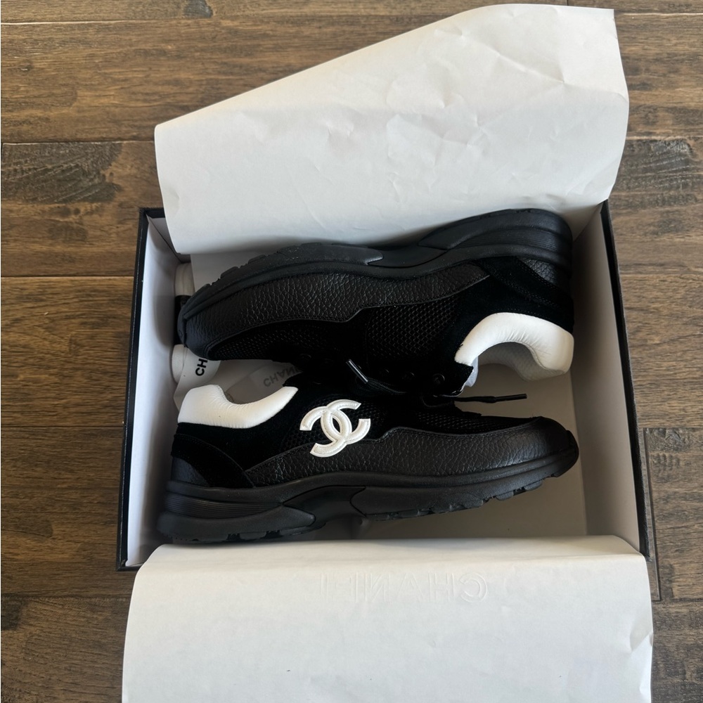 CHANEL unisex Athletic Sneakers